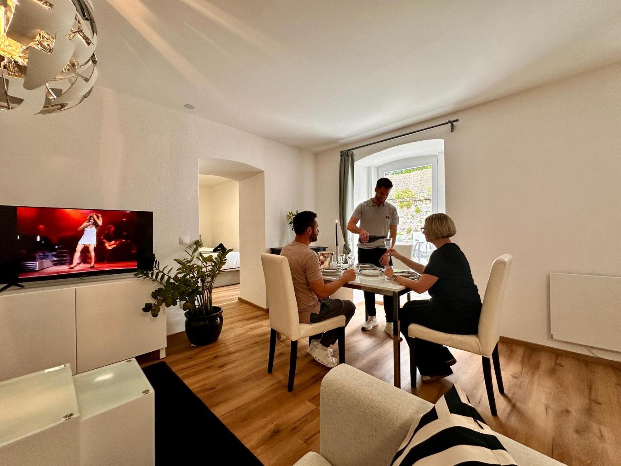 Schoene Ferienwohnung Schottwien エクステリア 写真