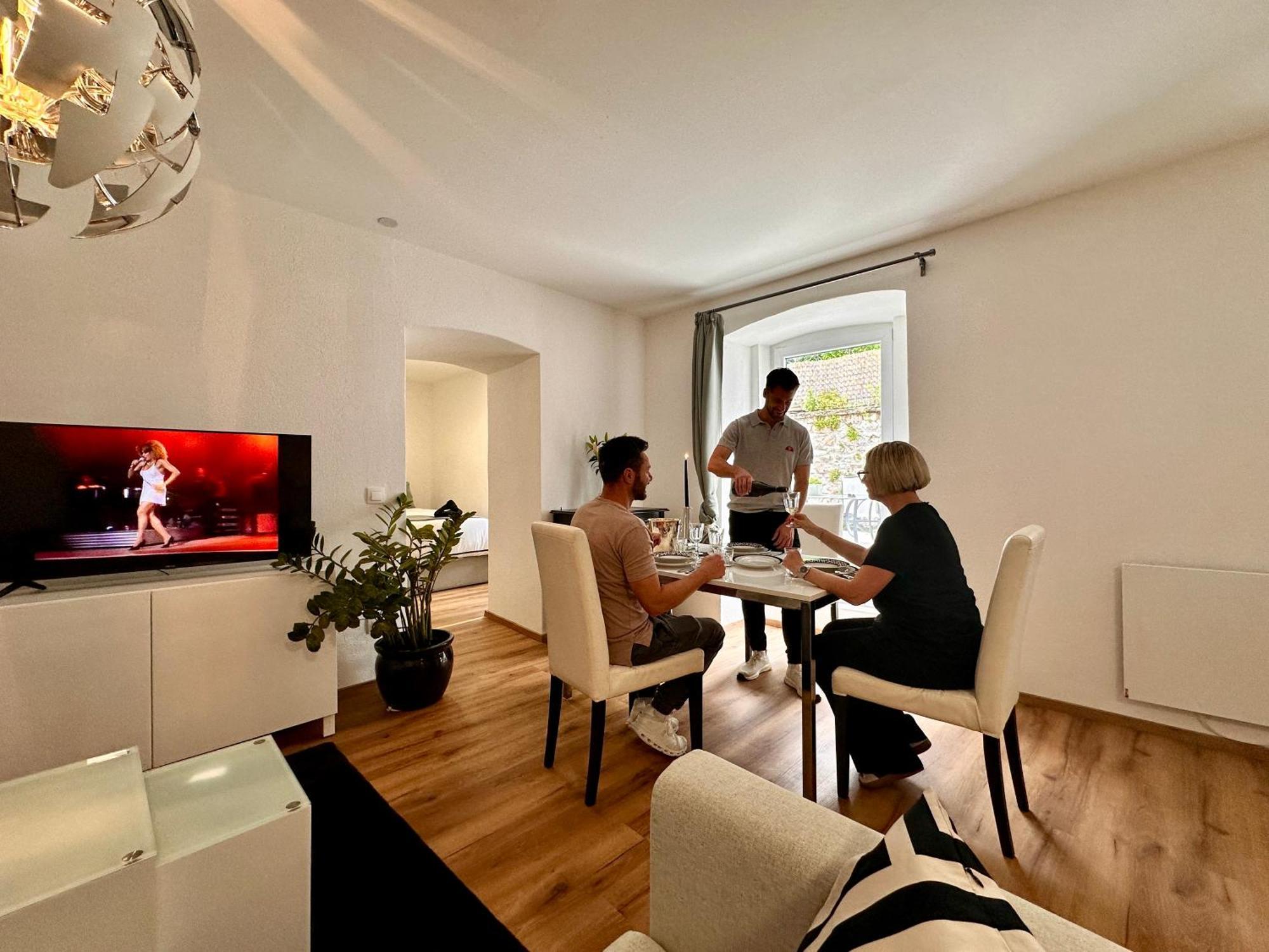 Schoene Ferienwohnung Schottwien エクステリア 写真