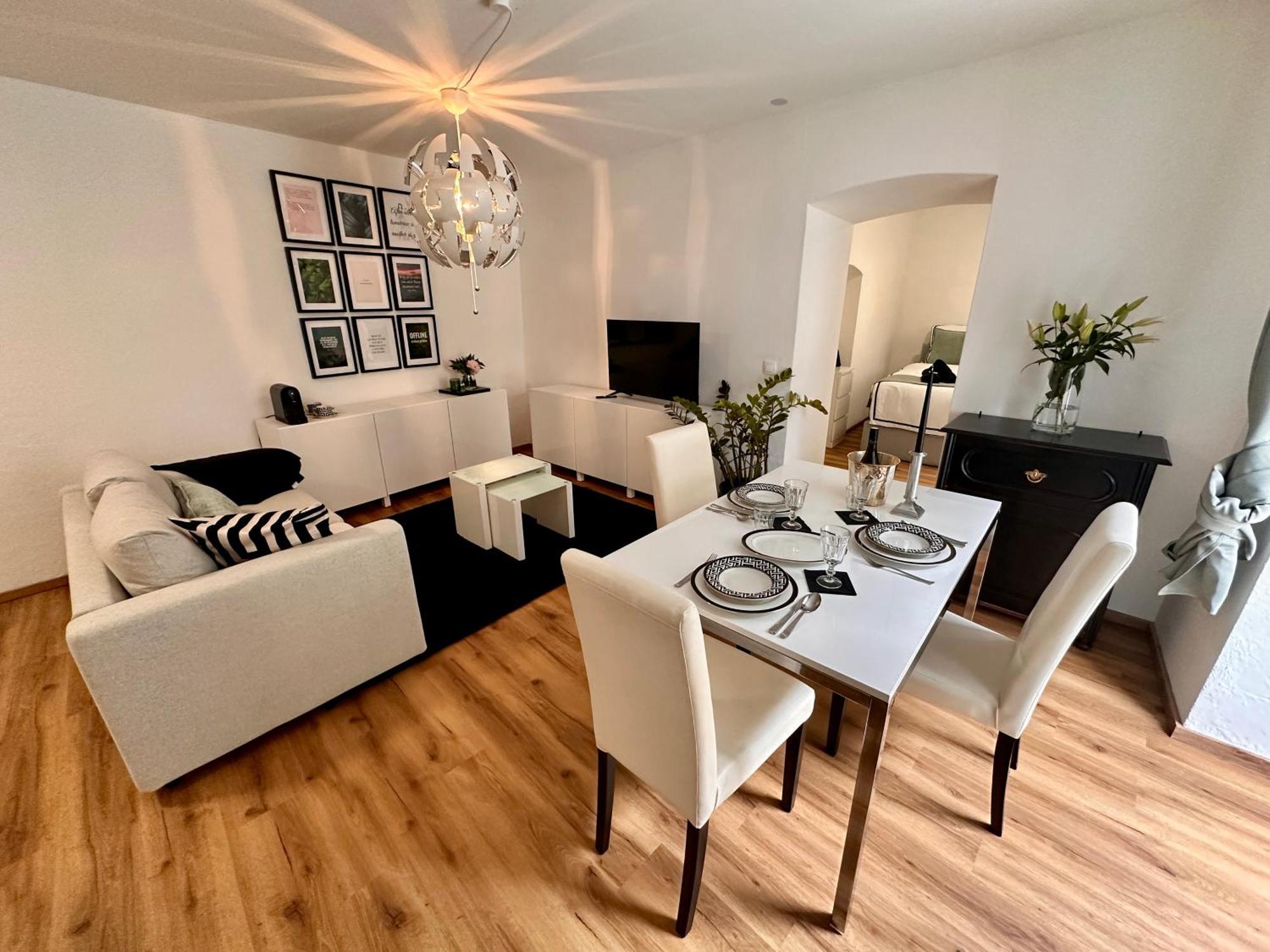 Schoene Ferienwohnung Schottwien エクステリア 写真