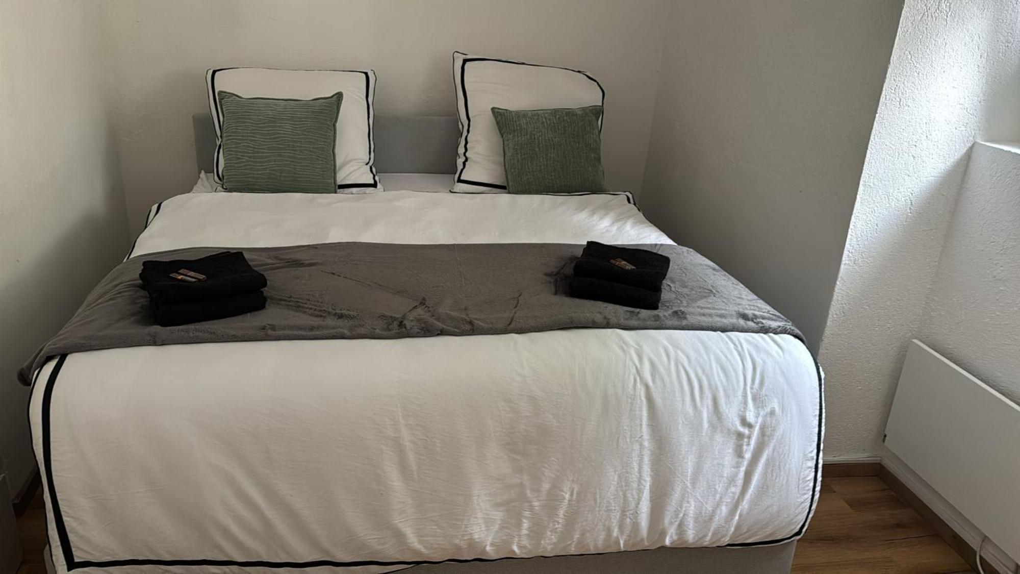 Schoene Ferienwohnung Schottwien エクステリア 写真